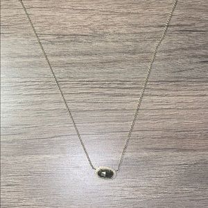 Kendra Scott necklace